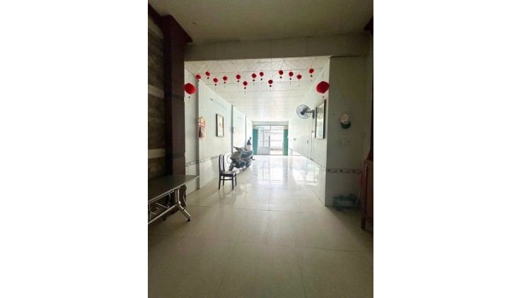 BÁN NHÀ NGAY COOPMART KẾ PHÚ MỸ HƯNG - 2 MẶT HẺM KINH DOANH - 210M2, NGANG HƠN 6M NỞ HẬU TÀI LỘC - HẺM XE HƠI TRÁNH, CHỈ 15 TỶ